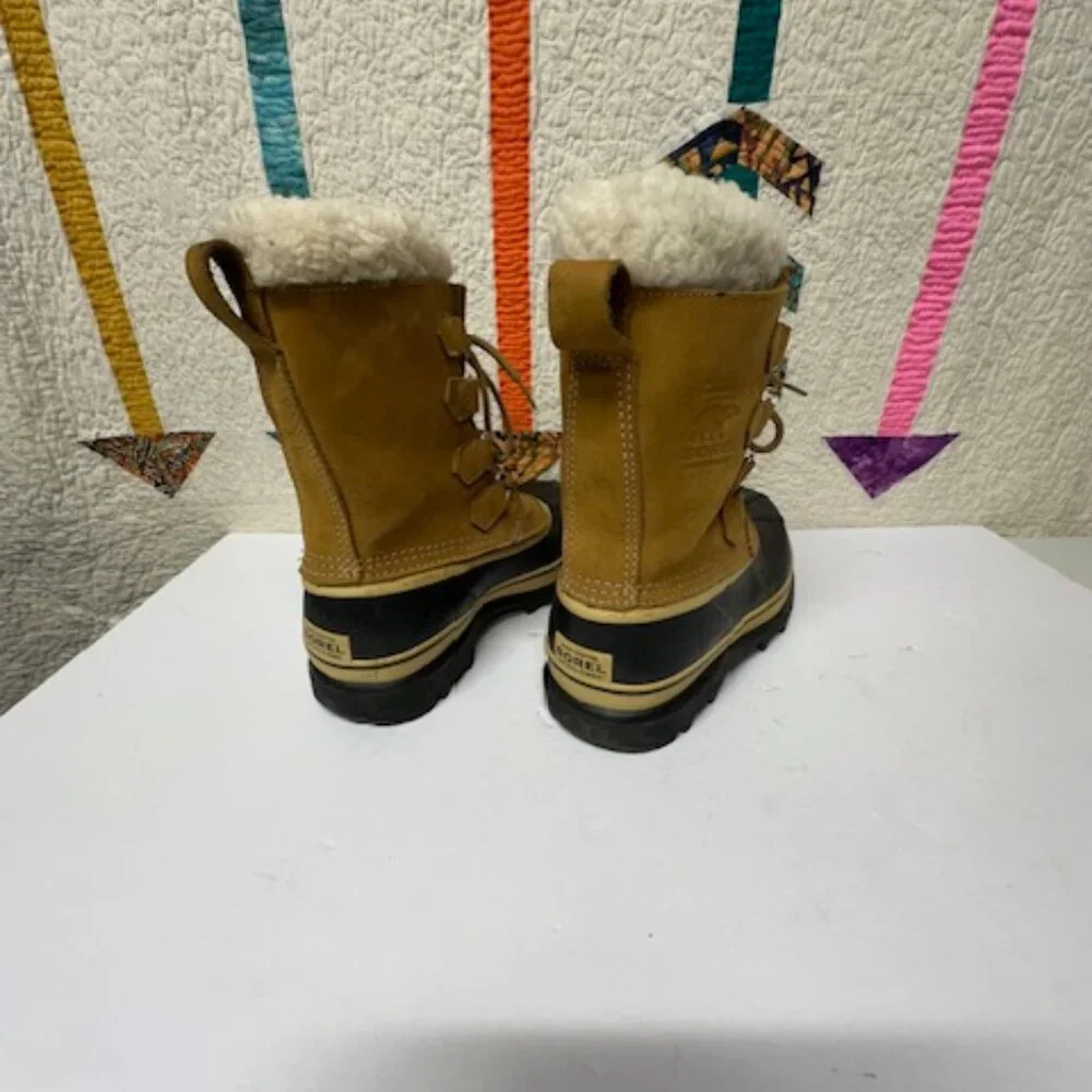 Sorel Women's Tan and Black Winter Boots